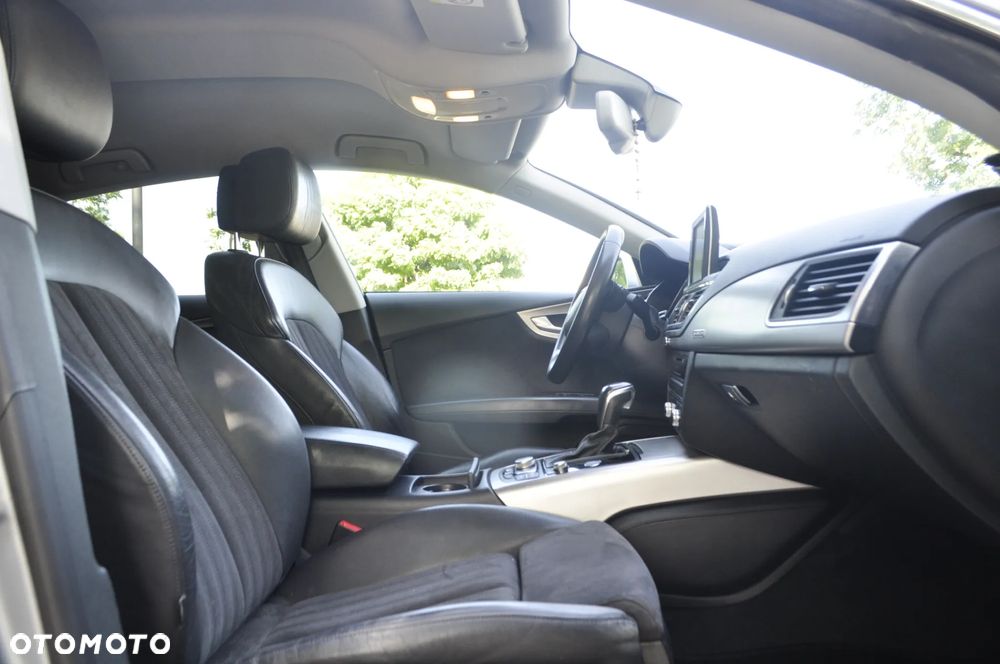 Audi A7 Sportback 3.0 TDI ultra S tronic - 13