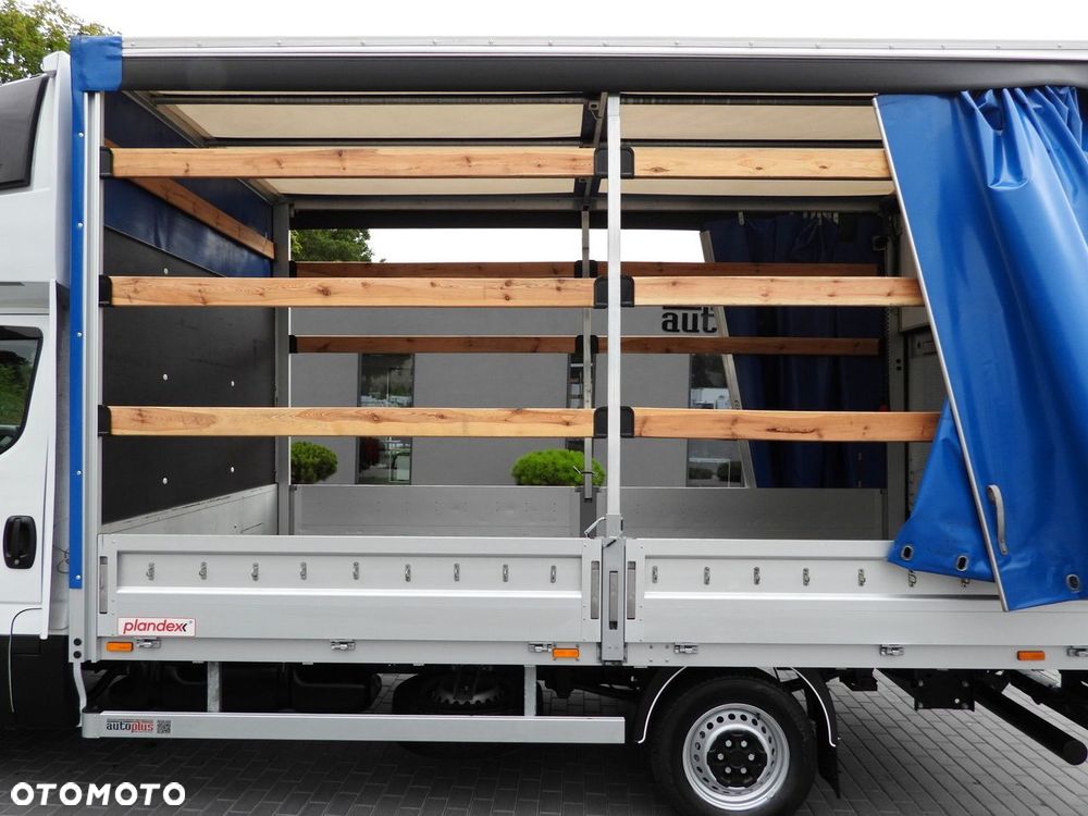 Iveco DAILY 35S18 PLANDEKA WINDA 8 PALET WEBASTO TEMPOMAT LEDY KLIMATYZACJA  180KM - 29