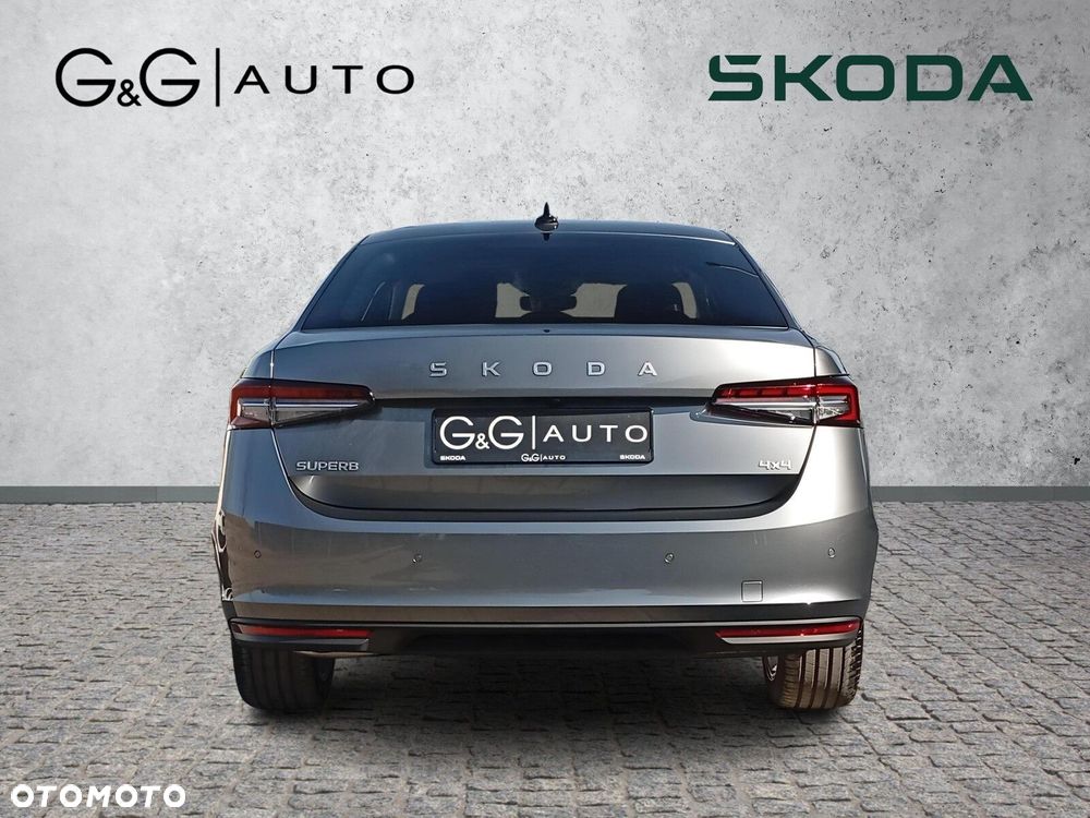 Skoda Superb 2.0 TDI SCR 4x4 Edition 130 DSG - 5