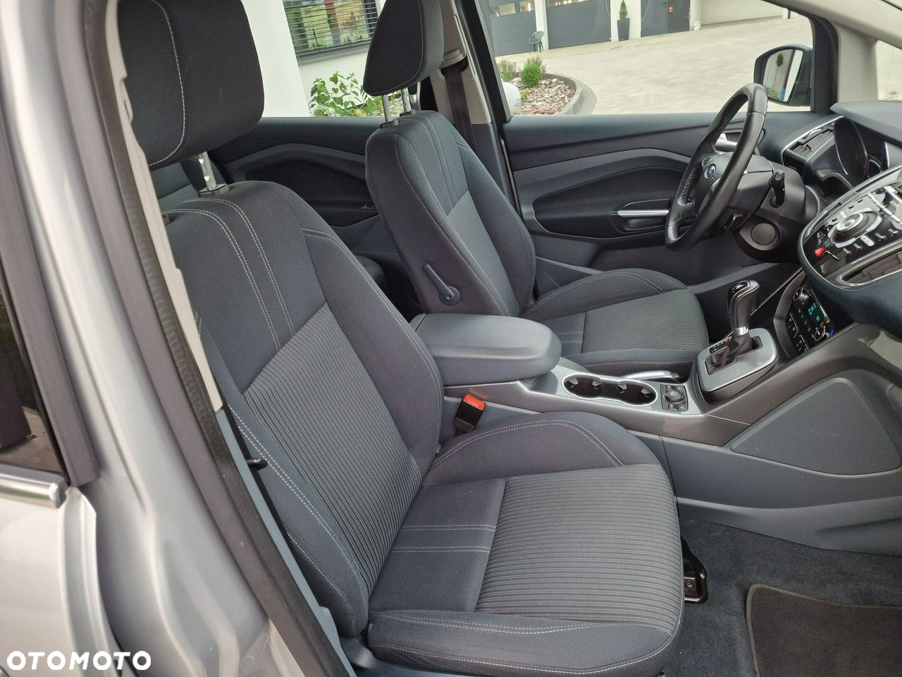 Ford Grand C-MAX 2.0 TDCi Titanium - 28