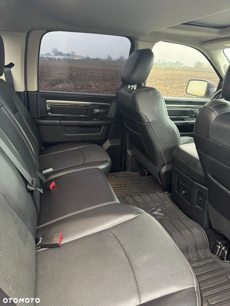 RAM 1500 Crew Cab Sport - 14