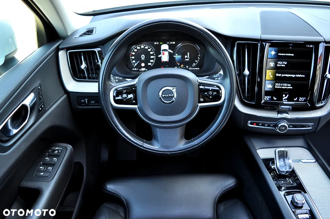 Volvo XC 60 T8 Twin Engine AWD Geartronic Inscription - 33