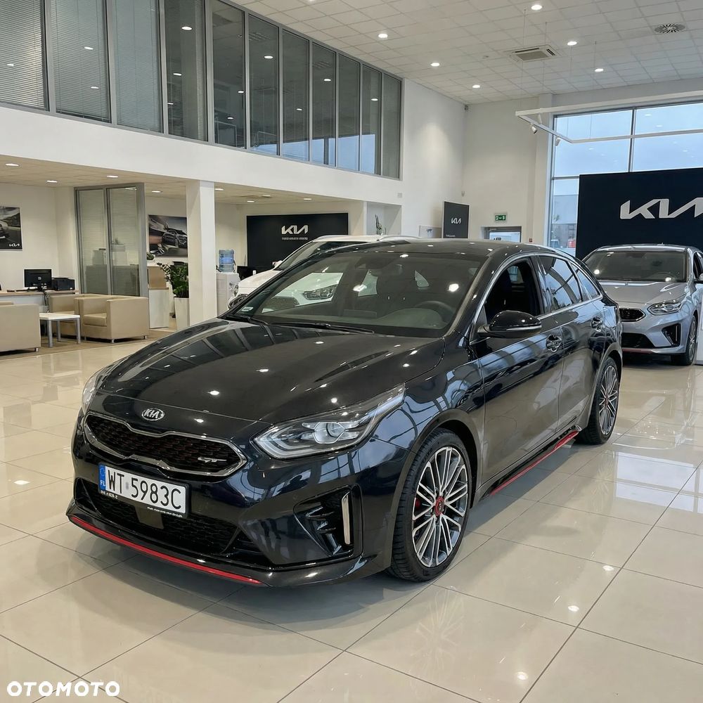 Kia ProCeed - 40