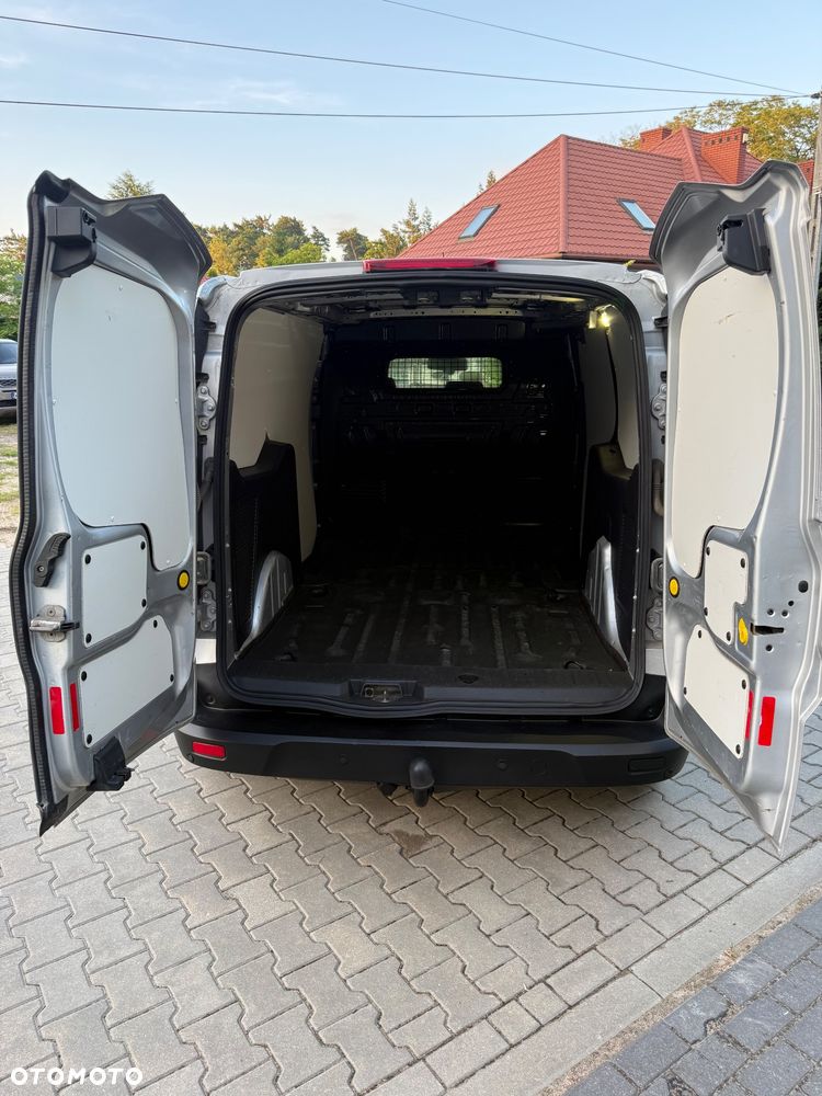 Ford Transit Connect - 11