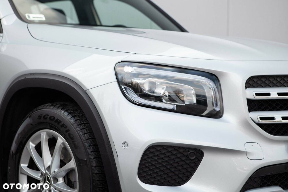 Mercedes-Benz GLB 180 Progressive 7G-DCT - 6