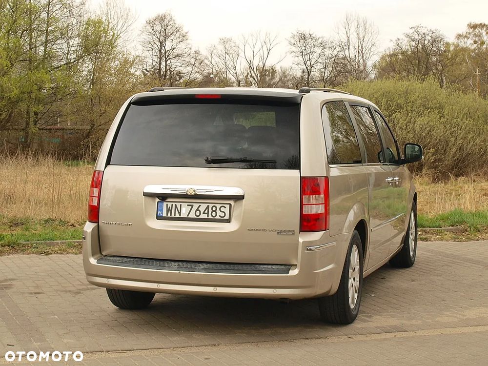 Chrysler Grand Voyager 3.8 V6 Limited - 9