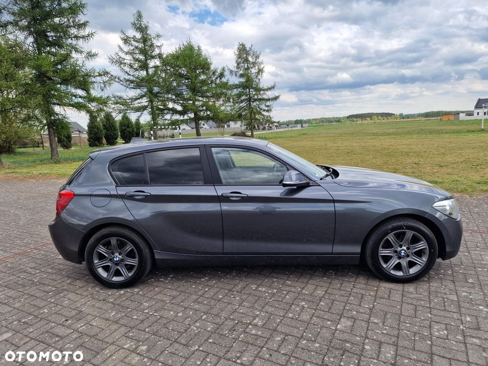 BMW Seria 1 118i - 5