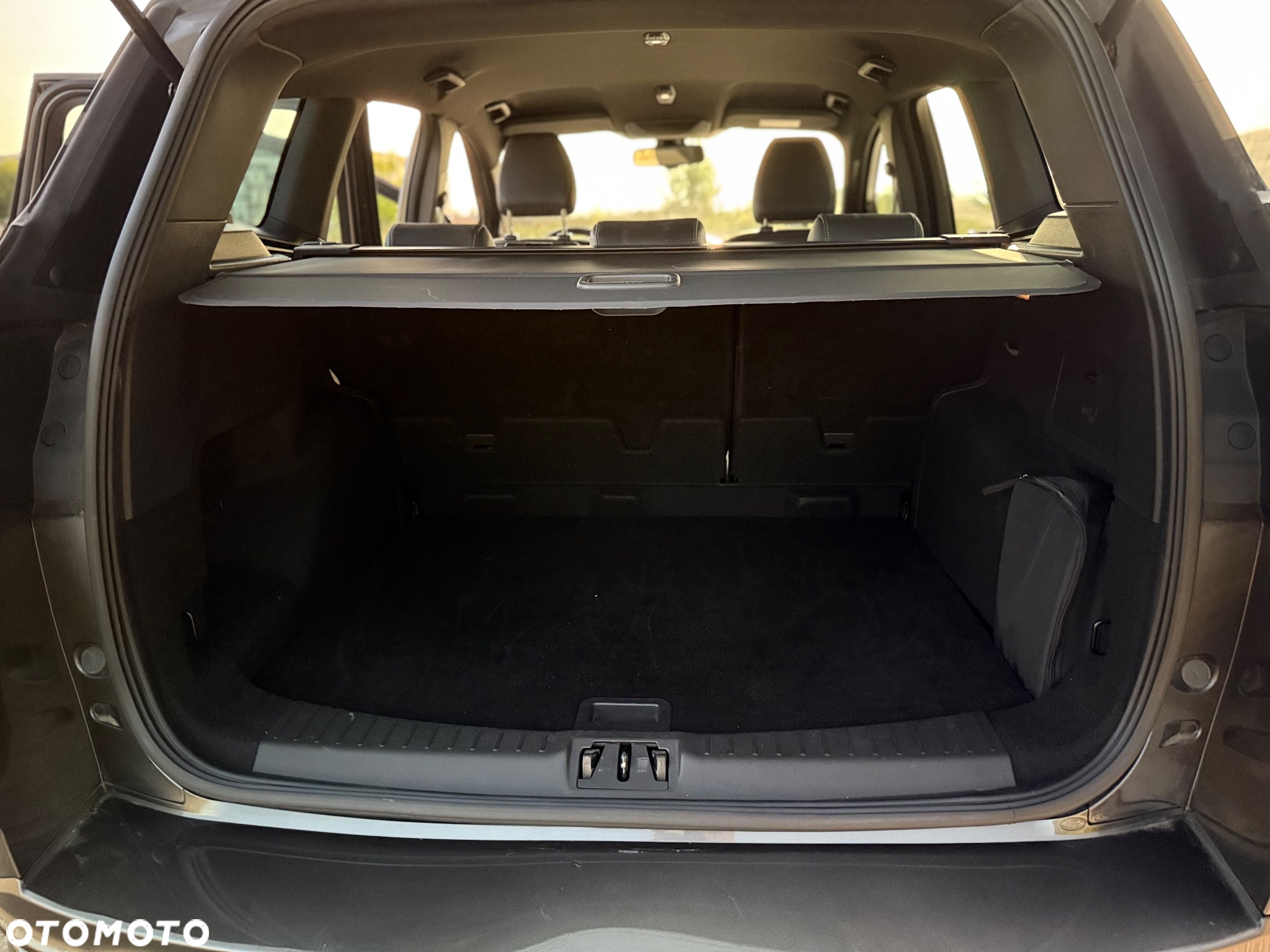 Ford Kuga 1.5 EcoBoost 2x4 ST-Line - 23