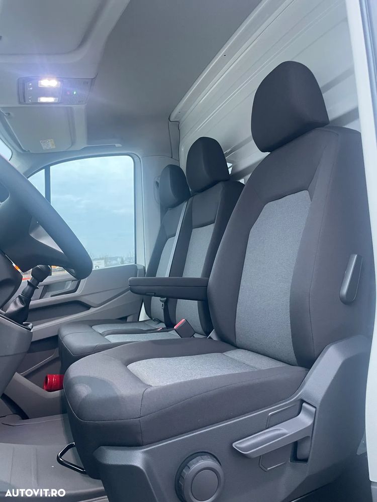 Volkswagen Crafter 3.5 CD Sasiu L4 FWD 103kW - 11