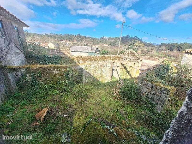 Moradia para Reconstrução – Excelente Oportunidade de Investimento - Grande imagem: 3/12