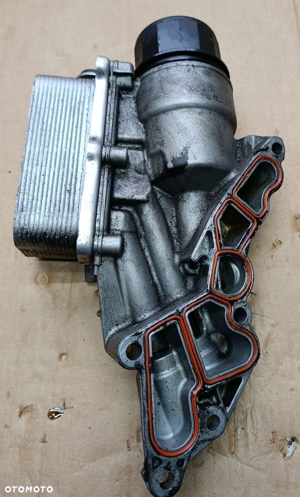 W221 chłodniczka oleju podstawa filtra oleju 3,5 V6 benzyna 272KM ML W164 R klasa W251 S klasa Mercedes A 013 154 56 02, - 3