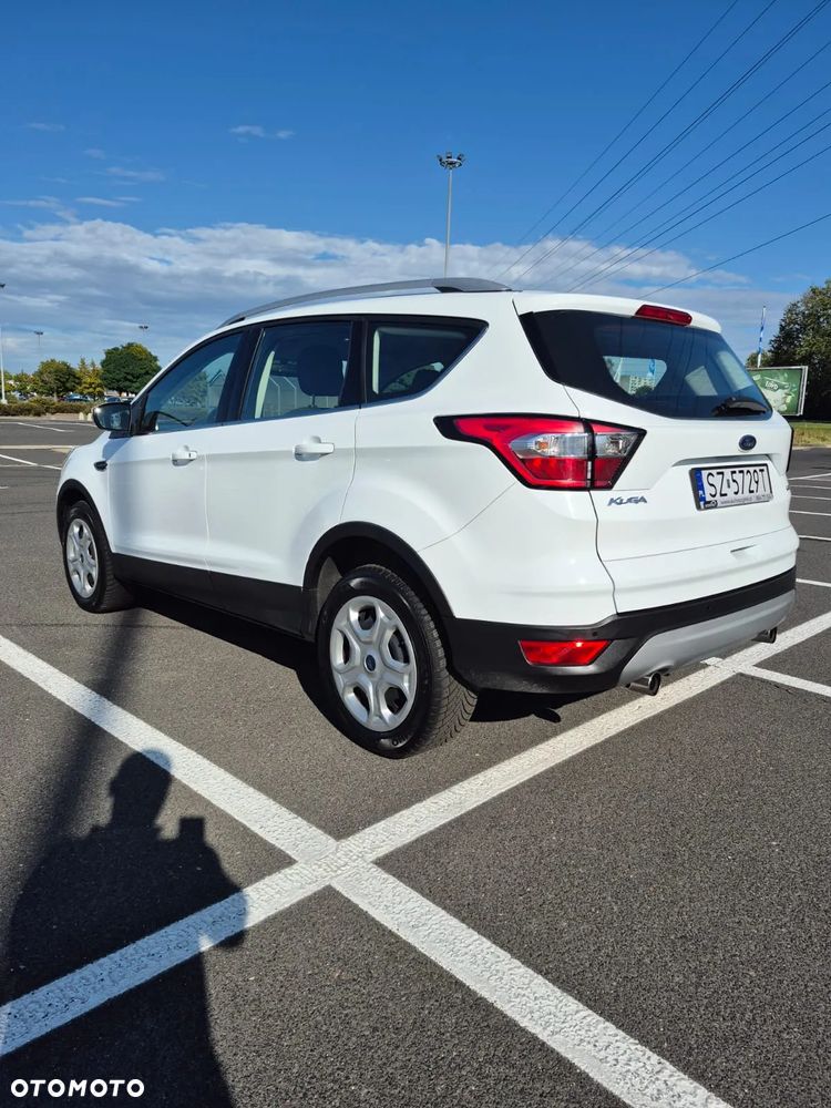 Ford Kuga 1.5 EcoBoost 2x4 Cool & Connect - 10