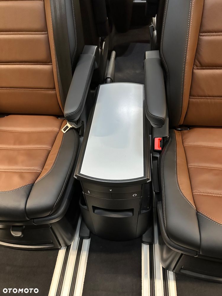 Volkswagen Multivan 2.0 TDI L1 Highline 4Motion DSG - 21