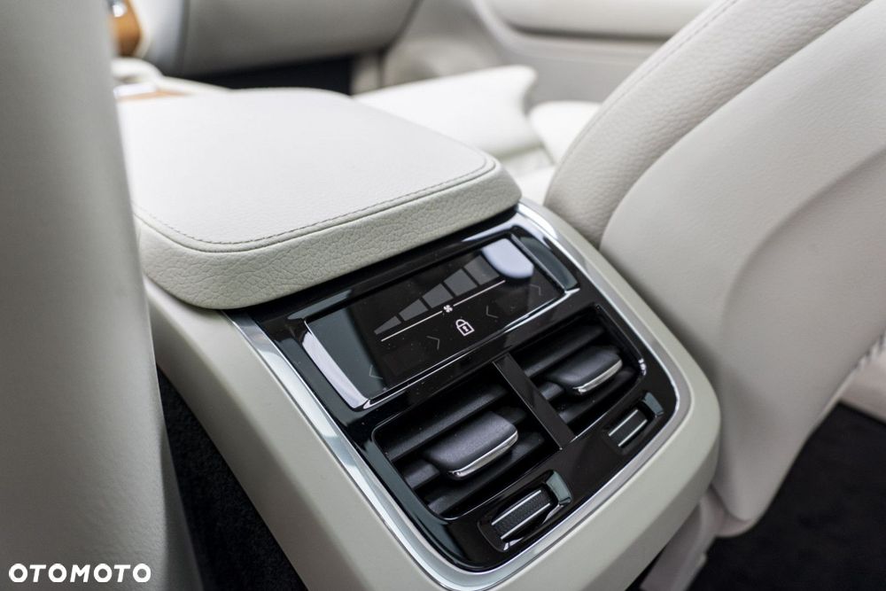 Volvo XC 90 2021
