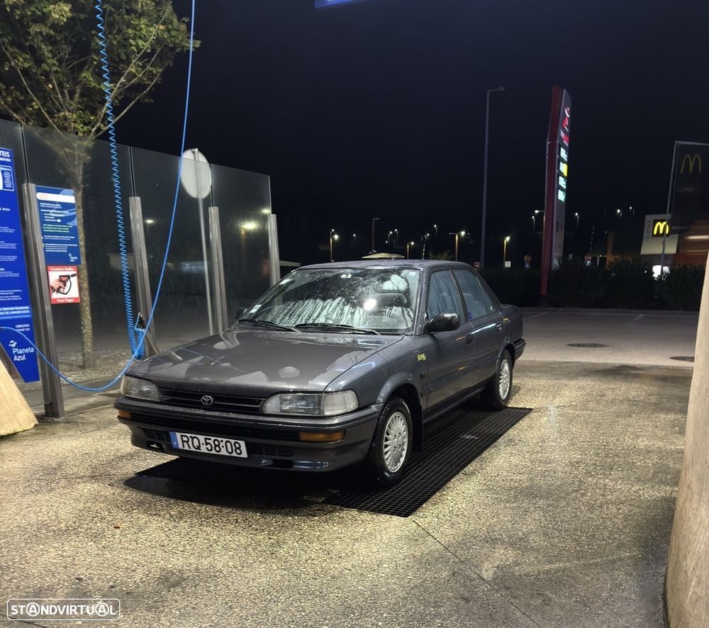 Toyota Corolla 1.3 Silver Line - 1