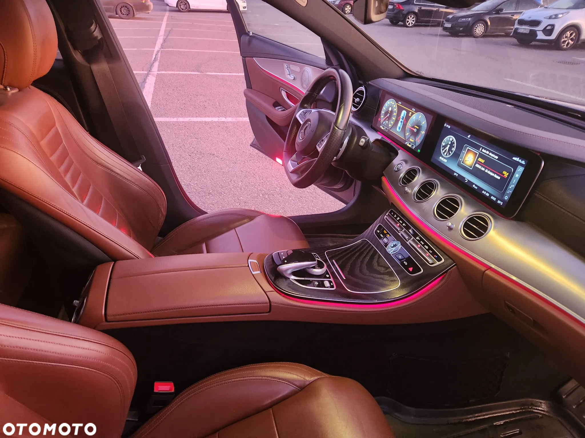 Mercedes-Benz Klasa E 220 d 9G-TRONIC AMG Line - 13