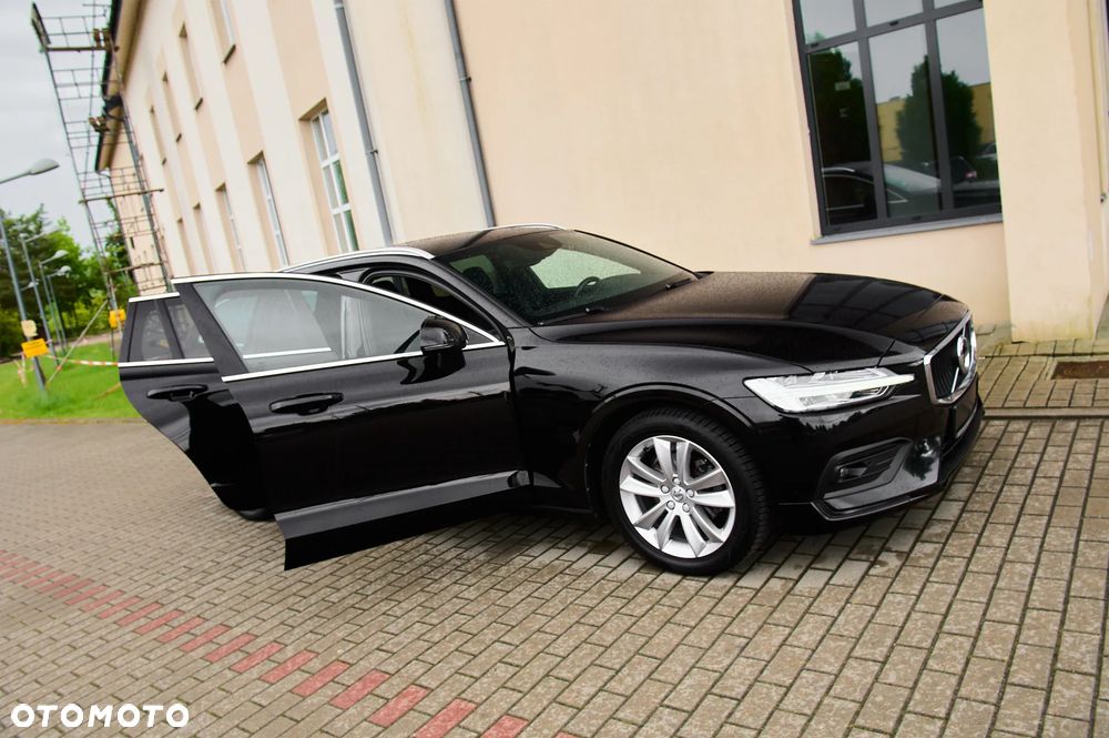 Volvo V60 D3 Momentum Pro - 23