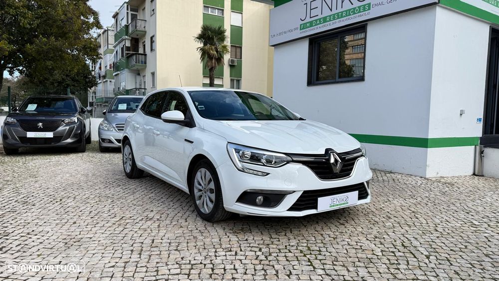 Renault Mégane 1.5 dCi Dynamique S - 1