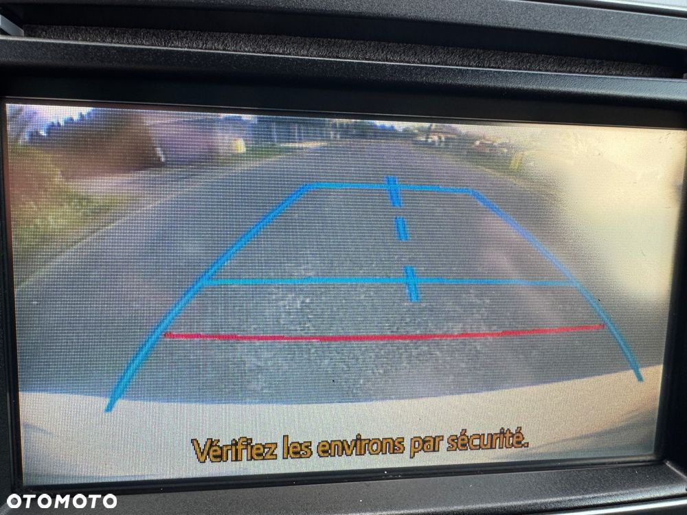 Toyota Yaris 1.4 D-4D Comfort - 14