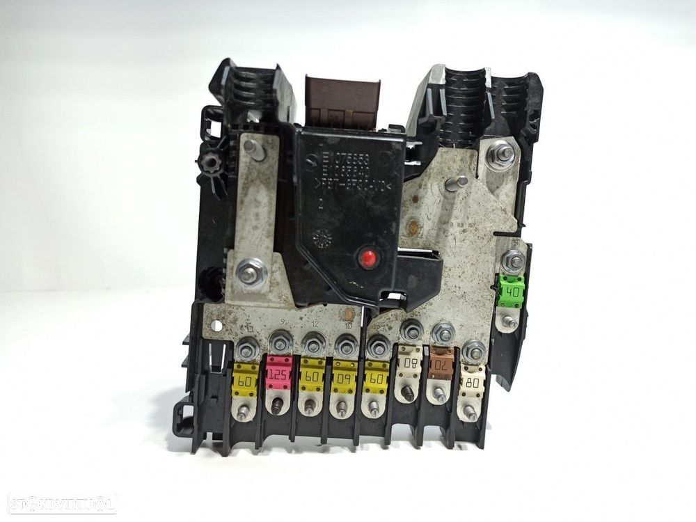 CAIXA DE RELÉS/ FUSÍVEIS PEUGEOT 3008 ALLURE - 2