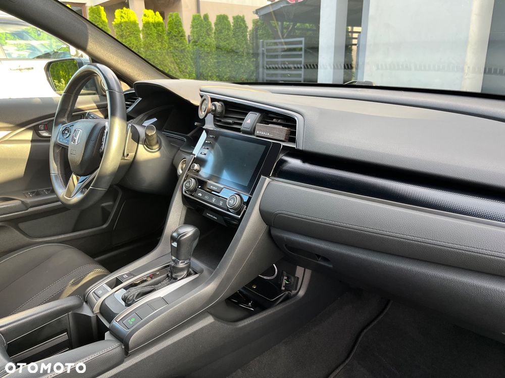 Honda Civic 1.5 i-VTEC Turbo CVT Sport Plus - 21