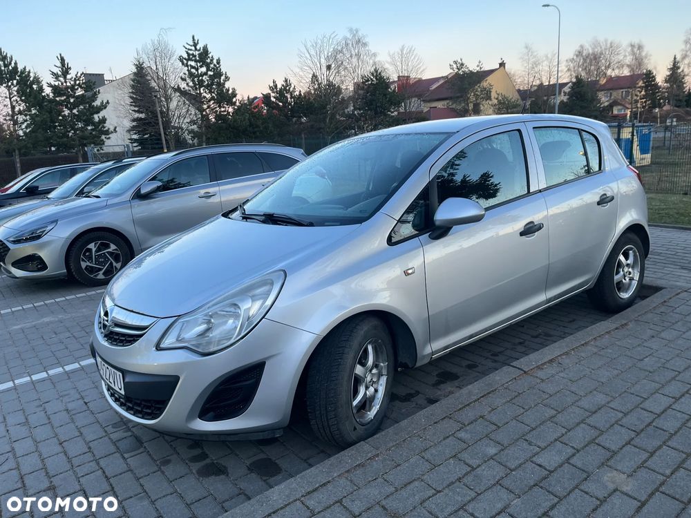 Opel Corsa 1.0 12V Essentia - 1