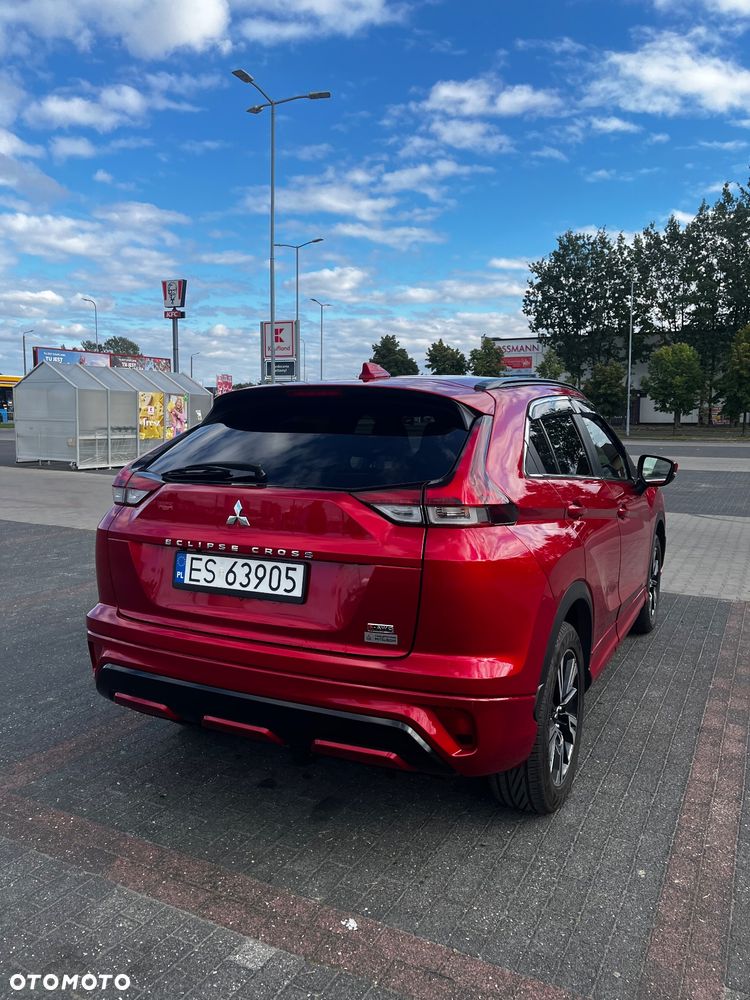 Mitsubishi Eclipse Cross - 12