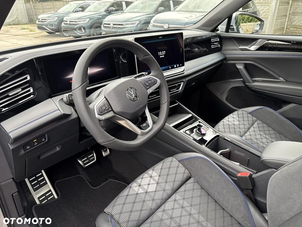 Volkswagen Tiguan - 9