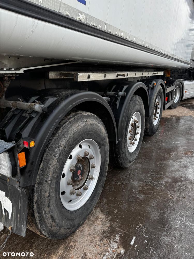 Schmitz Cargobull - 3