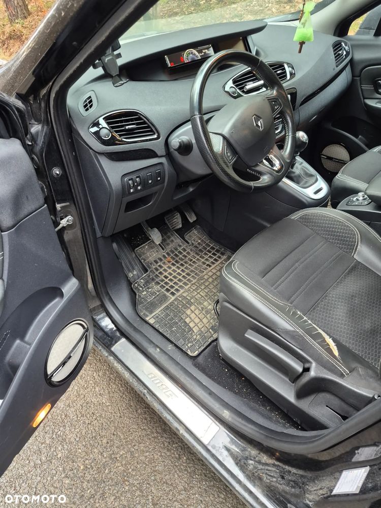 Renault Scenic 1.5 dCi Bose EDition - 2