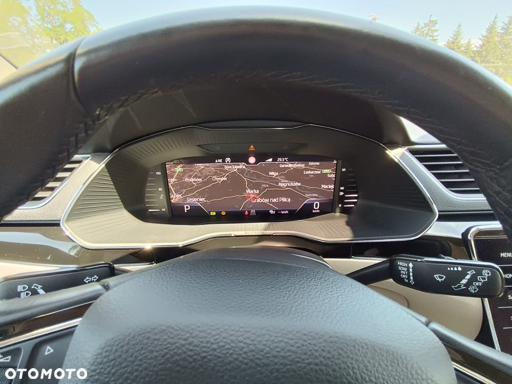 Skoda Superb 2.0 TDI SCR 4x4 L&K DSG - 10