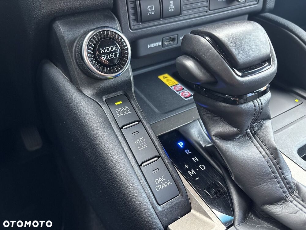 Toyota Land Cruiser LC 2.8 D-4D Invincible - 17