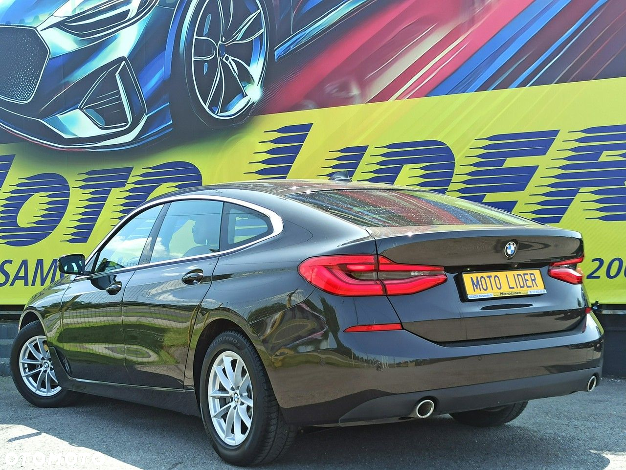 BMW 6GT - 4