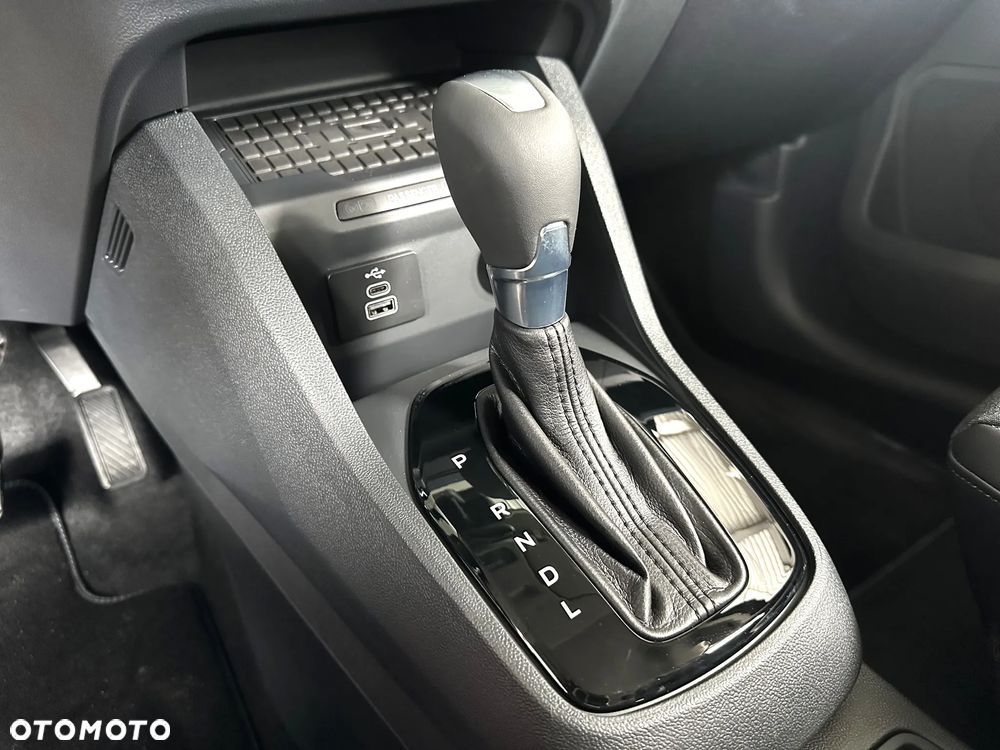 Ford Tourneo - 21