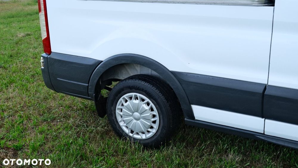 Ford Transit - 9