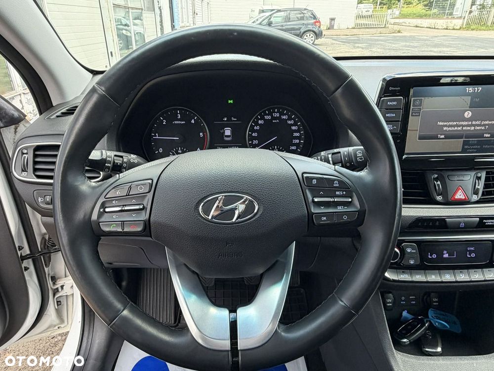Hyundai i30 - 22