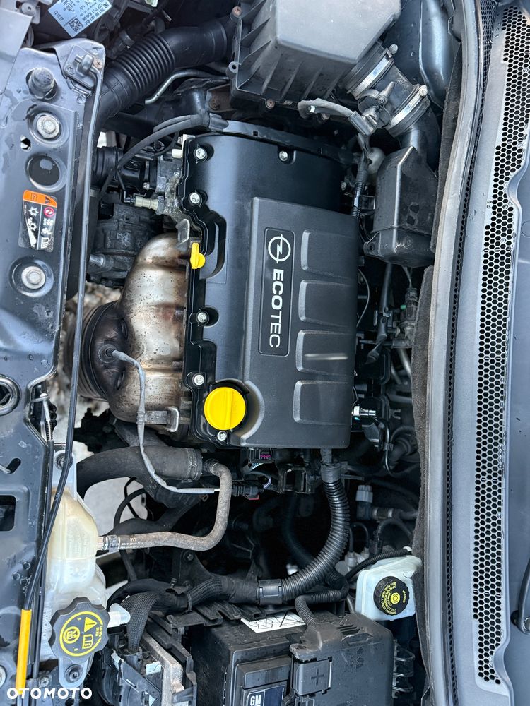 Opel Corsa 1.4 Enjoy - 18