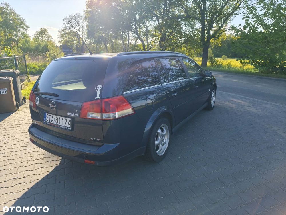 Opel Vectra 3.0 V6 CDTI Cosmo - 6