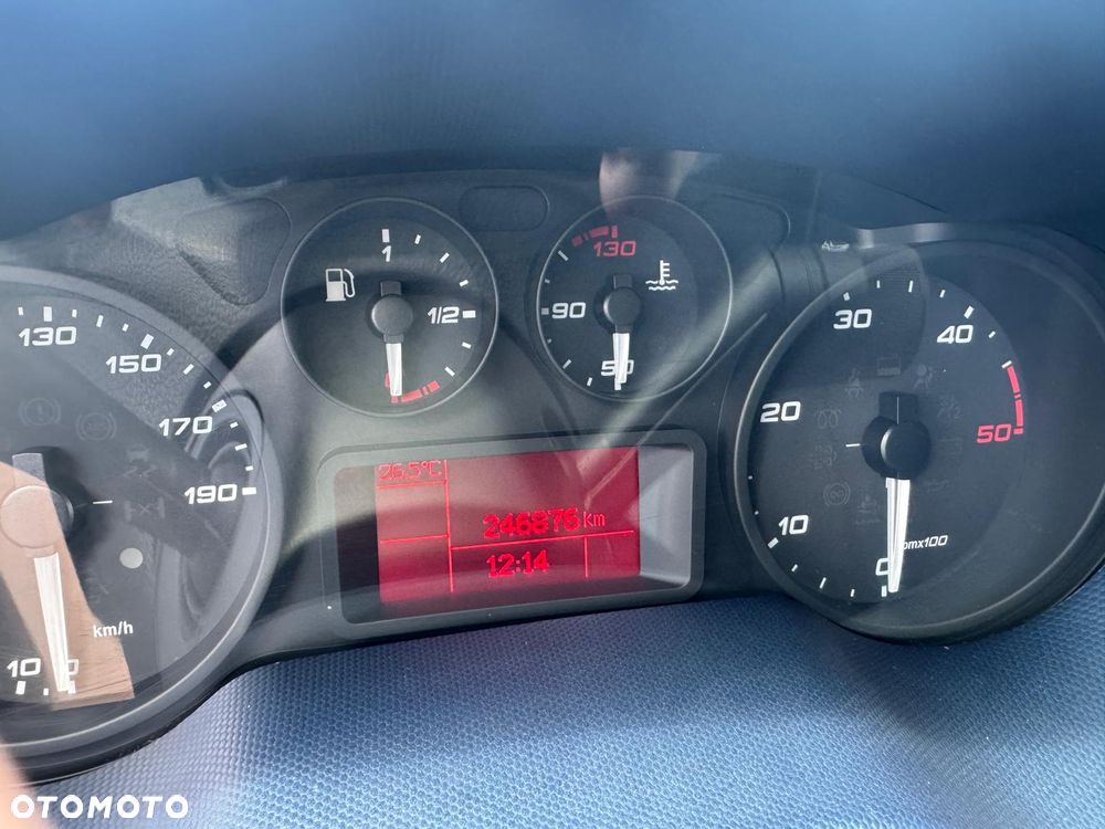 Iveco Daily 50C18 50-180 Chłodnia 8 10 12 palet do wyboru Winda 1t - 10