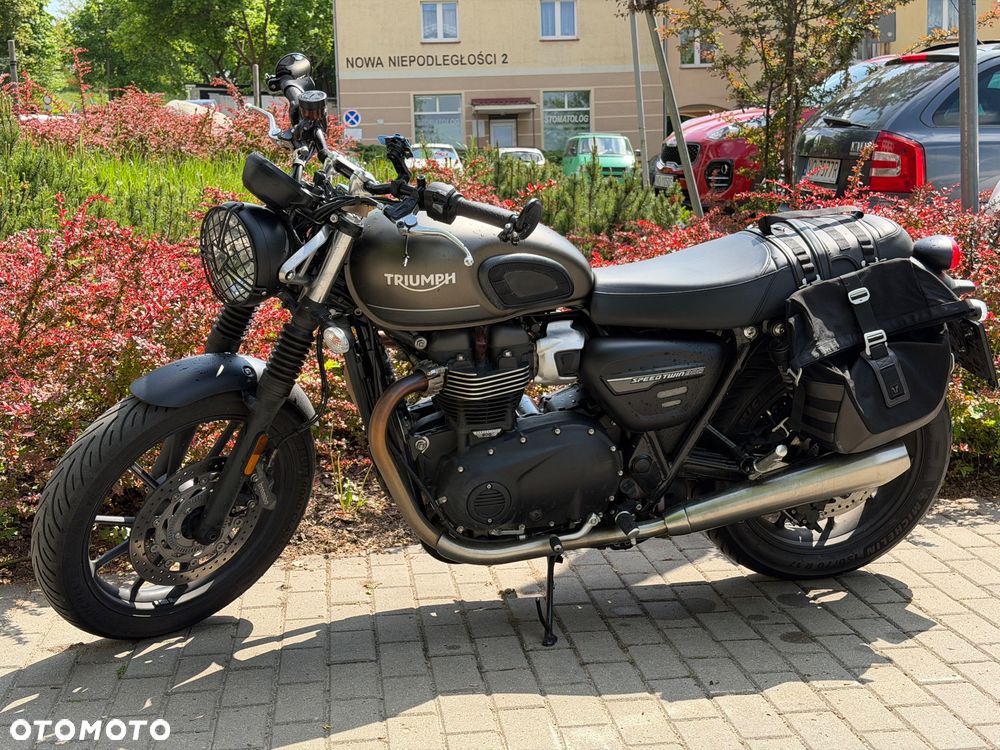 Triumph Speed Twin - 1