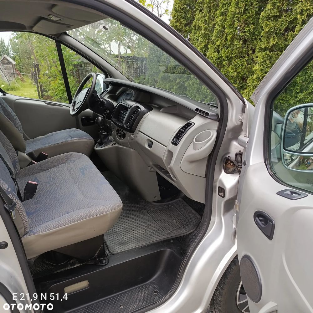 Renault Trafic - 9