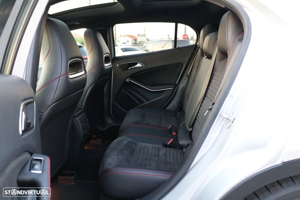 Mercedes-Benz GLA 220 CDI AMG Line - 35