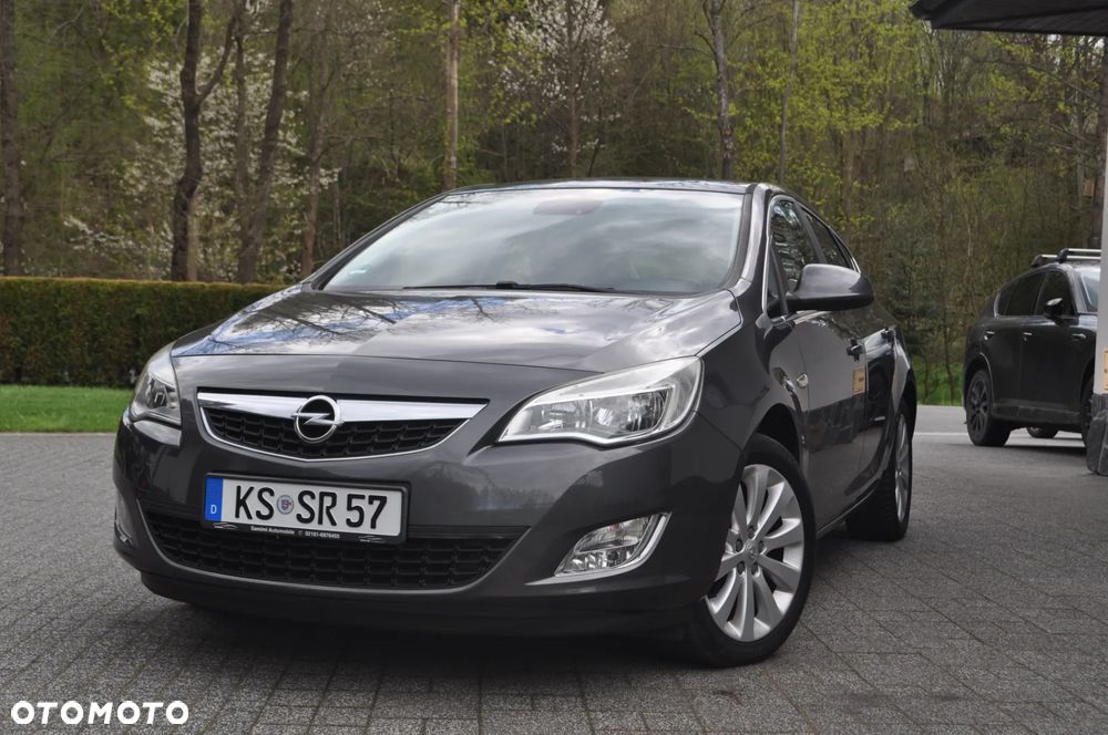 Opel Astra 1.4 Turbo Cosmo - 6