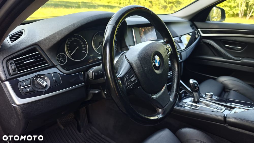 BMW Seria 5 520d Luxury Line - 35