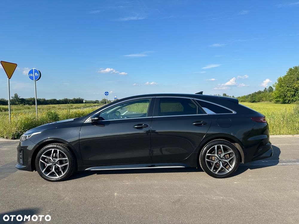 Kia ProCeed 1.4 T-GDI OPF GT LINE - 22