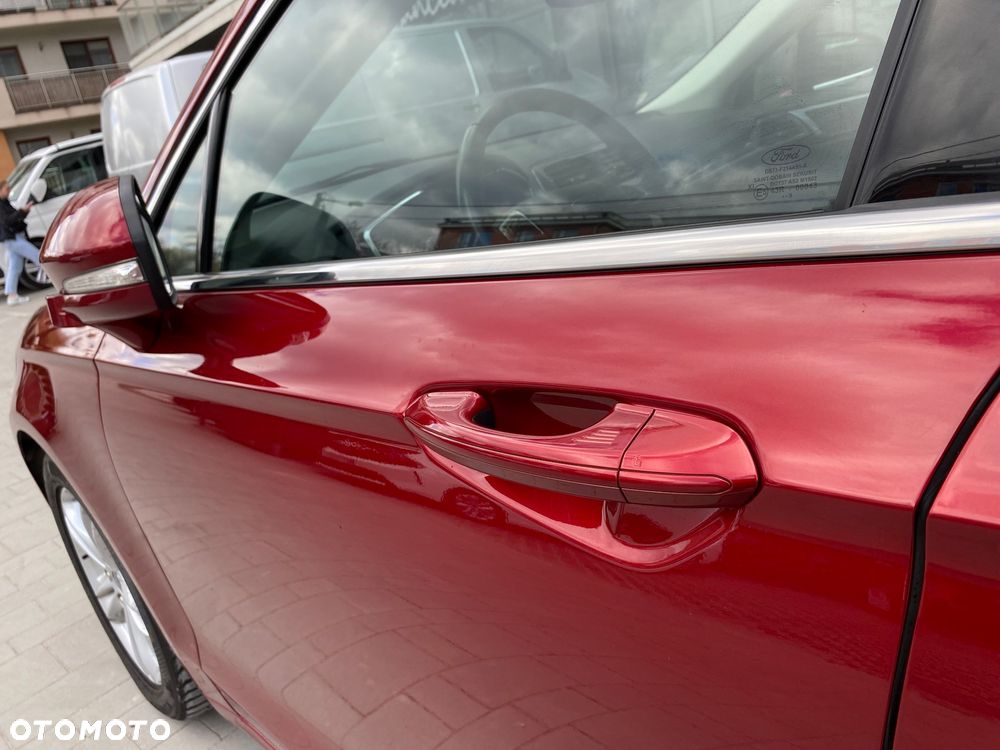 Ford Mondeo 1.5 EcoBoost Titanium - 21