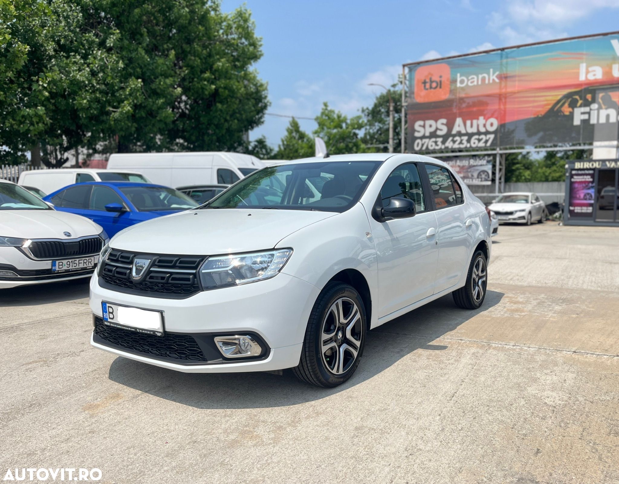 Dacia Logan 1.5 Blue dCi Laureate - 1