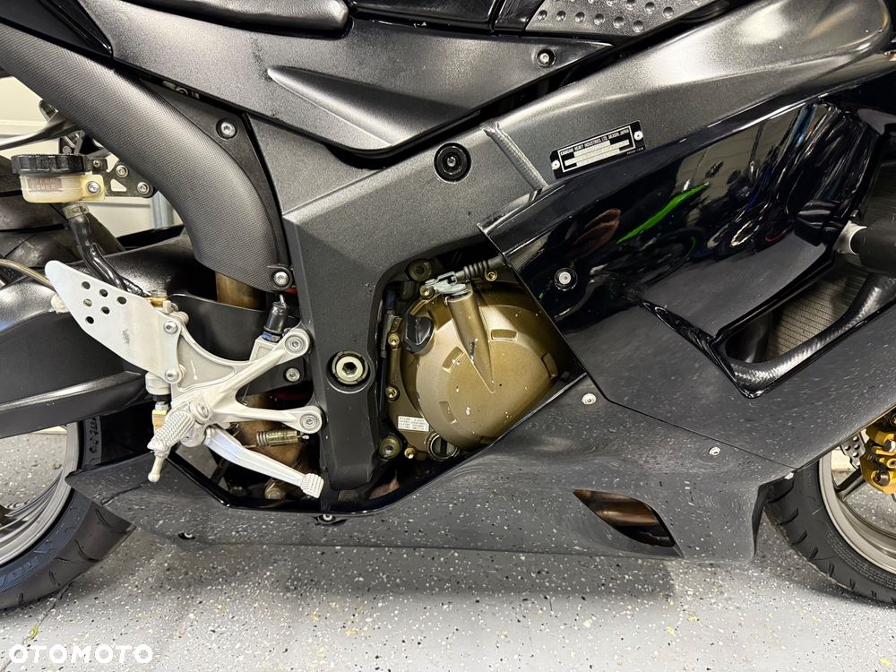 Kawasaki Ninja - 6
