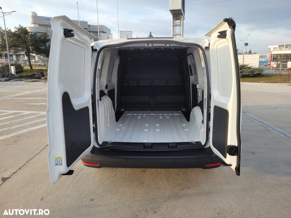 Volkswagen Caddy Maxi Cargo - 8