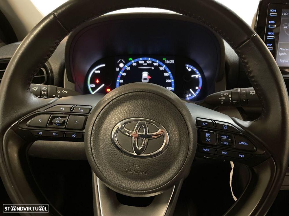 Toyota Yaris Cross 1.5 HDF Comfort Plus - 13